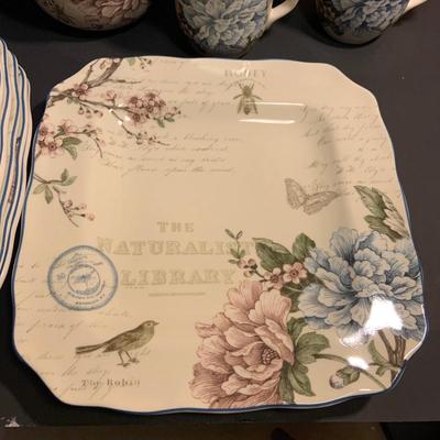 LOT:156: 222 Fifth Aubais Spring Dinner Service for 8 - 32 Pieces in All - Dinner Plates - Salad Plates, Soup Bowls and Mugs