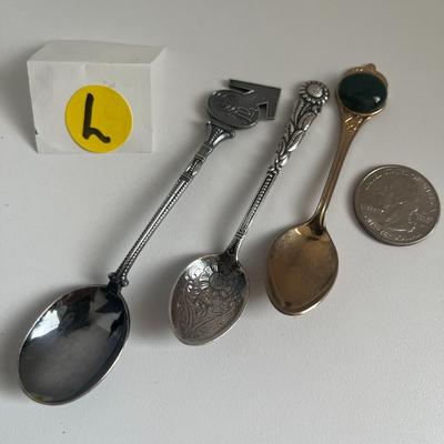 3 Piece Collector Spoon Set