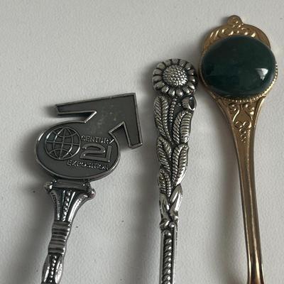 3 Piece Collector Spoon Set