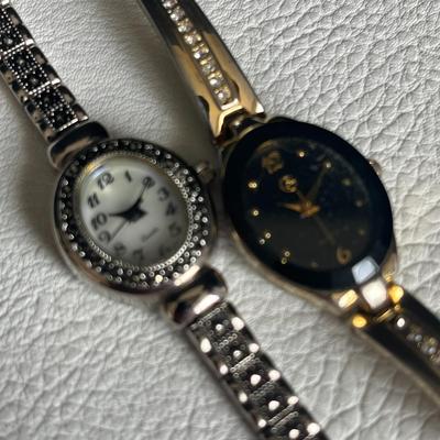 Set of 2 Wrist Watches