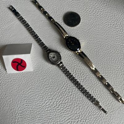 Set of 2 Wrist Watches