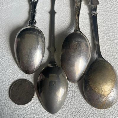 4-Piece Set of Collectors Spoons 