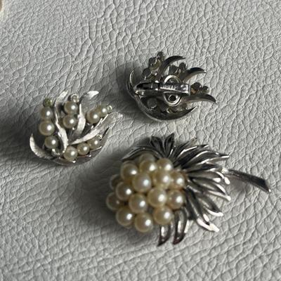 Silver -Tone Jewelry with Pearl Accents