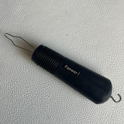 2-Piece Button Hook Tools!