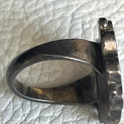Gorgeous Flower Ring - Size 7