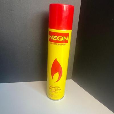 Neon' Lighter Butane - Universal Gas Lighter Refill and Gold Cyhnus Lighter