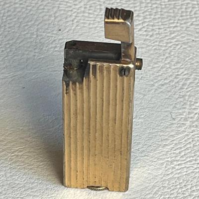 Neon' Lighter Butane - Universal Gas Lighter Refill and Gold Cyhnus Lighter