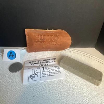 Ruko Knife Sharpening Stone with Leather Case and Instructions