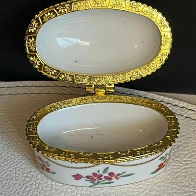 Beautiful Set of Two Jewelry Boxes- Velvet Box and Psalm 98:4 Porcelain Box