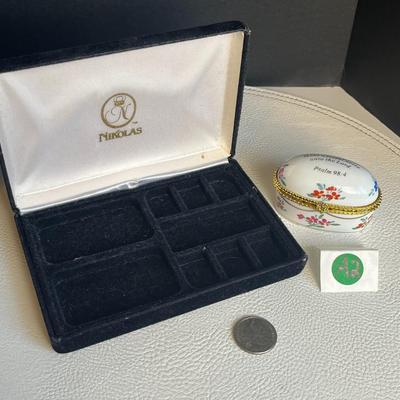 Beautiful Set of Two Jewelry Boxes- Velvet Box and Psalm 98:4 Porcelain Box