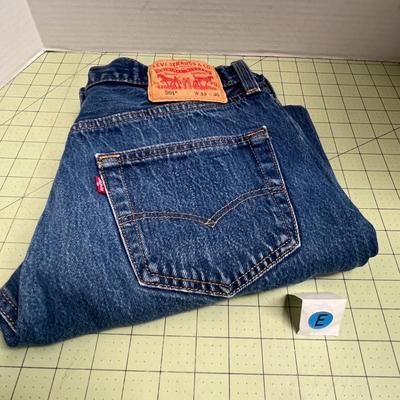 Levi Strauss Demin Jean Pants - Size 33/30