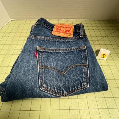 Levi Strauss Demin Jean Pants - Size 34/31