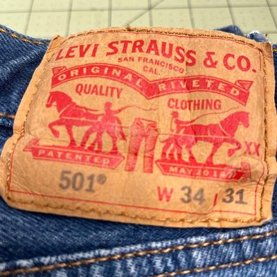 Levi Strauss Demin Jean Pants - Size 34/31