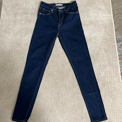 Women's Levi Denim Jean Pants - Mile High Skinny Jeans - Size 28