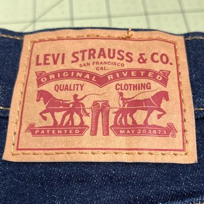 Women's Levi Denim Jean Pants - Mile High Skinny Jeans - Size 28