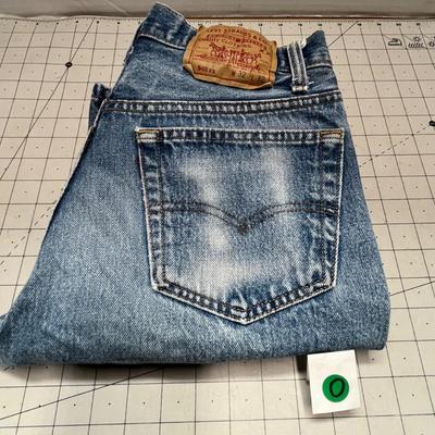 Levi Denim Jean Pants - Size 32/32