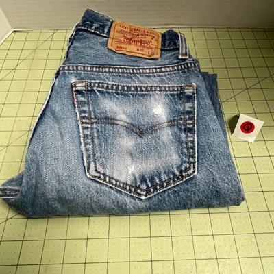 Levi Denim Jean Pants - Size 32/32