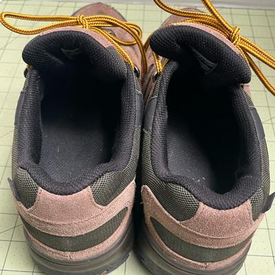 Men's 'Hi-Tec' Hiking Boot - Size 11.5