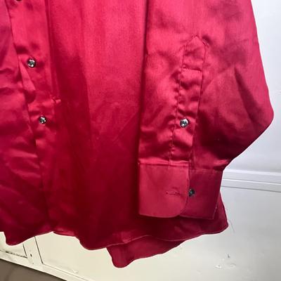 Geoffrey Beene Sateen Button-down Blouse/Shirt - Size XL