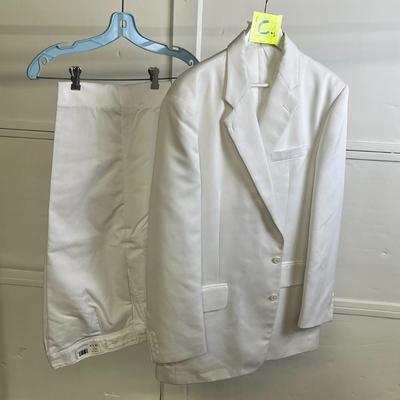 White 'Cintas' Uniform Blazer and Pleated Dress Pant Set - Size 38