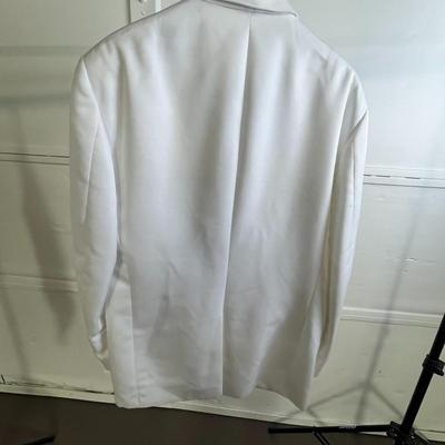 White 'Cintas' Uniform Blazer and Pleated Dress Pant Set - Size 38