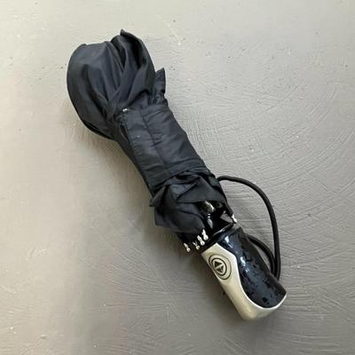 Black Totes Umbrella