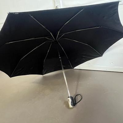 Black Totes Umbrella