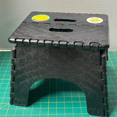 EZ Fold - Folding Step Stool - Black