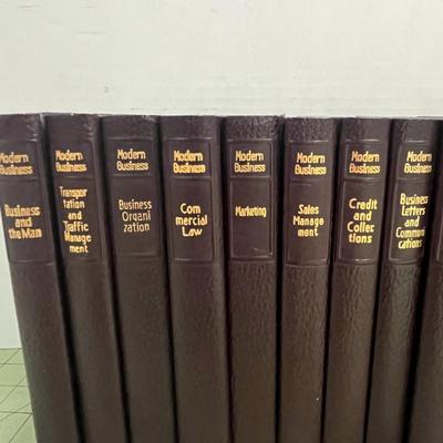 Collection of 15 Modern Business Books by Alexander Hamilton Institute