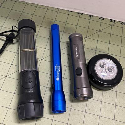 Various Lights and Flashlight Set