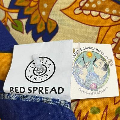 Dancing Cranes Beautiful New with Tags Bedspread - 84x94 (Double)