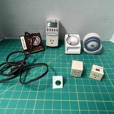 Miscellaneous Outlet Plugs and Timers/Surge Suppressors