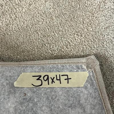 2 Fishished Rugs and 2 Unfinished Rugs - Cream