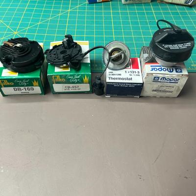Miscellaneous Car Parts Lot