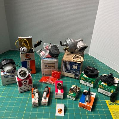 Miscellaneous Car Parts Lot