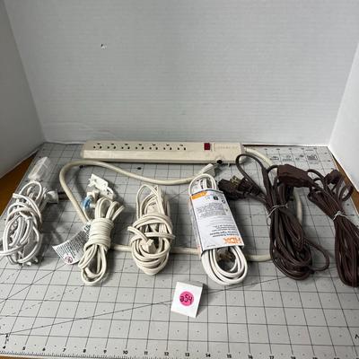 Power Strip and Set of 6 Extension Cords