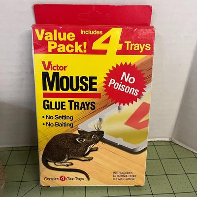 Jiffy-Strips 36 Pots for Planting and Glue Mouse Traps