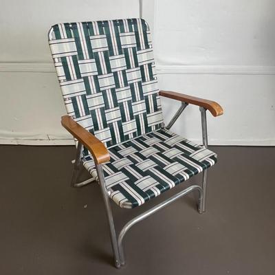 Woven Lawn Chair - 25x25x38