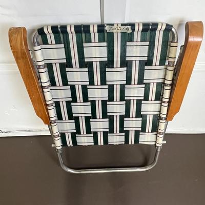 Woven Lawn Chair - 25x25x38