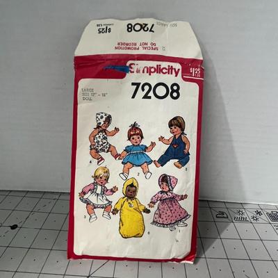 Simplicity - Sewing Pattern for Dress and Diaper Dress