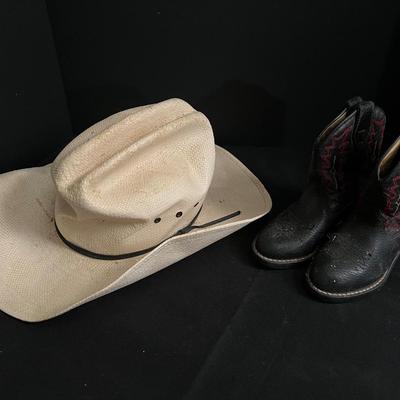 Kids cowboy boots and hat