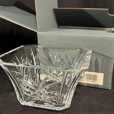 Merrilee, Cassidy, Sara, Emily & More Waterford Crystal Bowls & Vases (G-RG)