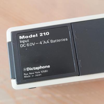 Dictaphone (O-MG)