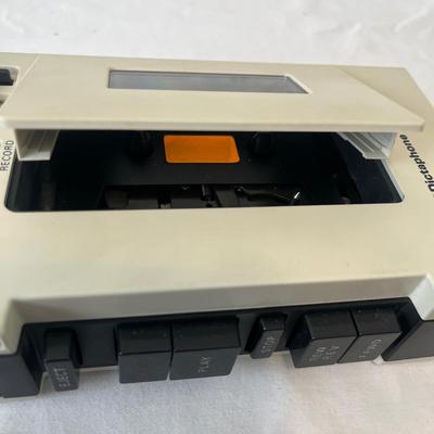 Dictaphone (O-MG)