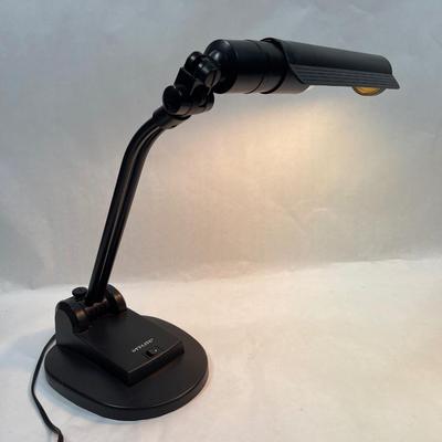 Desk / Task Tabletop.Lamp Lighting