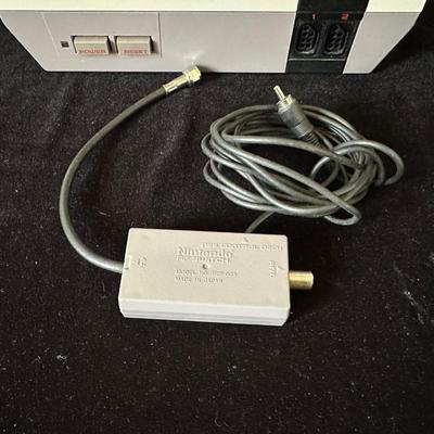 NINTENDO ENTERTAINMENT SYSTEM NES-001
