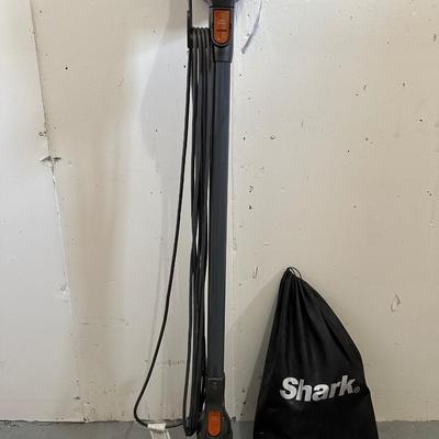 SHARK ROCKET BAGLESS VACUUM