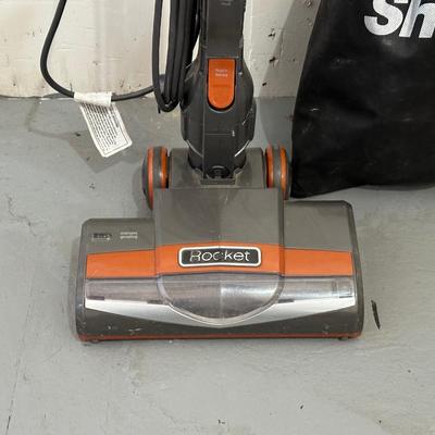 SHARK ROCKET BAGLESS VACUUM