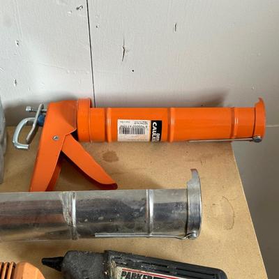 POWER TOOL TABLE AND VARIOUS TOOLS