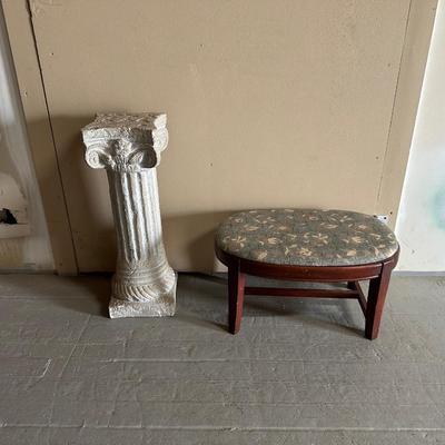 RESIN LIKE PILLAR AND AN UPHOLSTERED TOP STOOL
